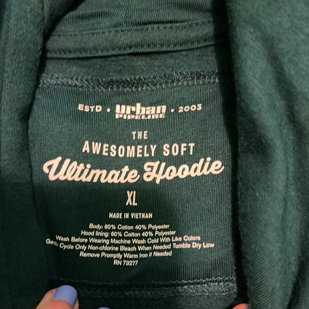 “The awesomely soft ultimate hoodie” urban pipeline - Picture 2 of 2